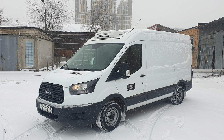 Ford Transit 4,6 , 15,1 3 (L4H3)  