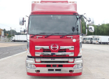 HINO 700 (64) 30,7.  _11