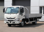 HINO 300 5.   (  3,5 )  