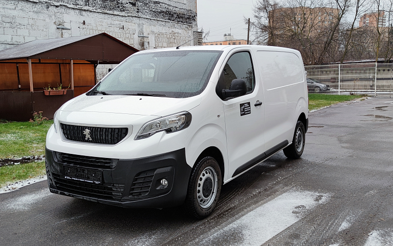 Peugeot Expert    (L2H1)