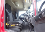 HINO 700 (64) 30,7.  _13