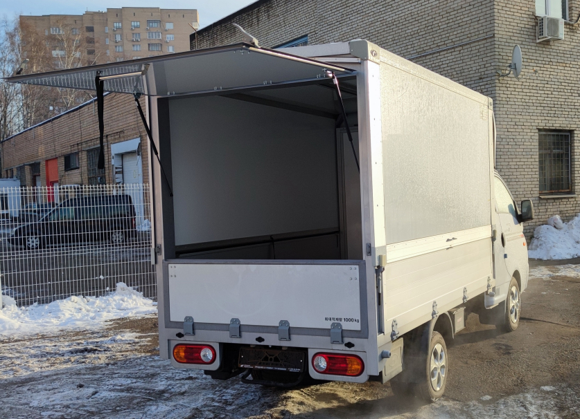 515 Sprinter промтоварный фургон