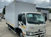 HINO 300 5.   (  3,5 )  _2