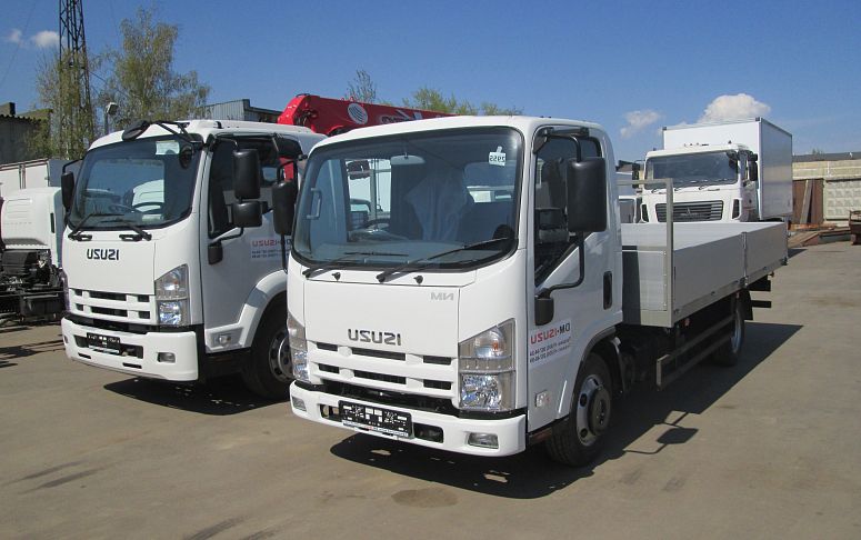 Isuzu NR 85E    