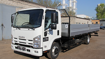 Isuzu NQR 90LL    