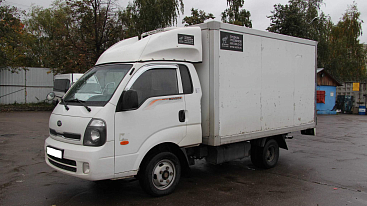 KIA BONGO 3   5 