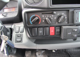 HINO 300 7,5.     80 _25