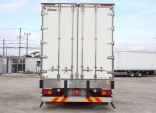 HINO 700 (64) 30,7.  _4