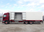 HINO 700 (64) 30,7.  _1
