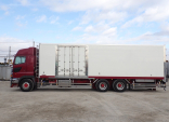 HINO 700 (64) 30,7.  _0
