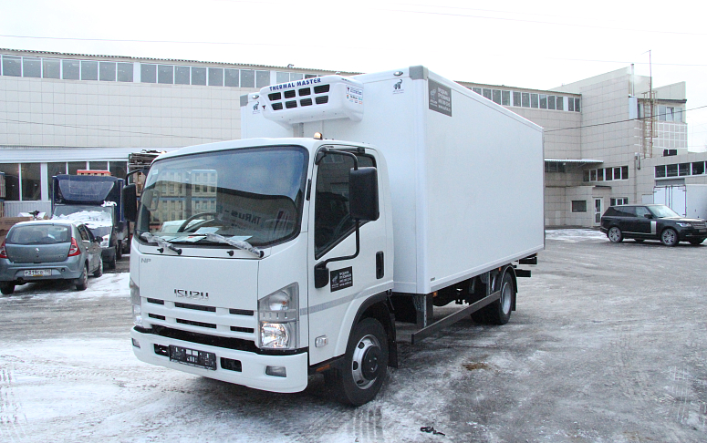 Isuzu NQR 90LL     50 