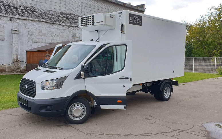 Ford Transit 350 MWB   80 