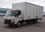 HINO 300 7,5.    _0