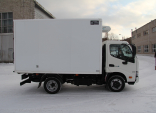 HINO 300 7,5.     80 _14