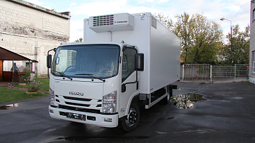 Isuzu NPR 75LL     50 